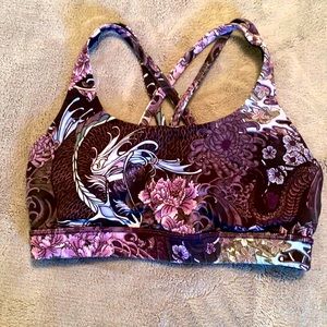 Purple printed Lululemon energy bra (medium support) sz 6